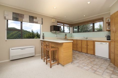 Photo of property in 243a Waikawa Road, Waikawa, Picton, 7220