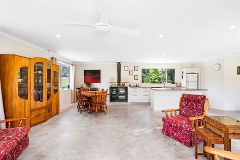 Photo of property in 6 Tavinor Road, Otaika, Whangarei, 0170