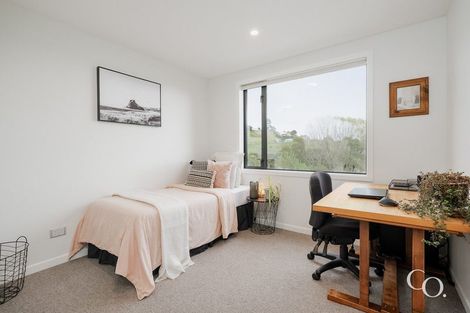 Photo of property in 42 Te Auhi Way, Welcome Bay, Tauranga, 3112