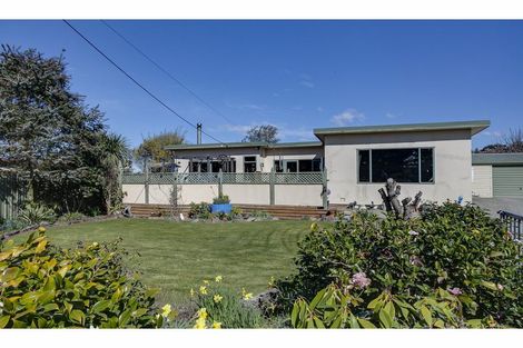 Photo of property in 5 The Avenue, Pareora, 7912