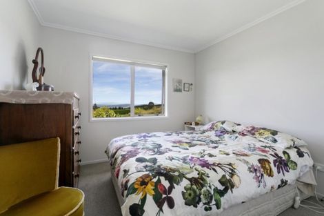 Photo of property in 50 Loch Views Road, Acacia Bay, Taupo, 3385