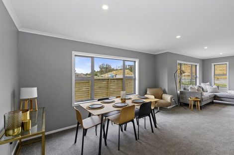 Photo of property in 135 Waipounamu Drive, Kelson, Lower Hutt, 5010