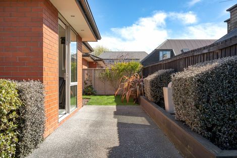 Photo of property in 37a Otara Street, Ilam, Christchurch, 8053