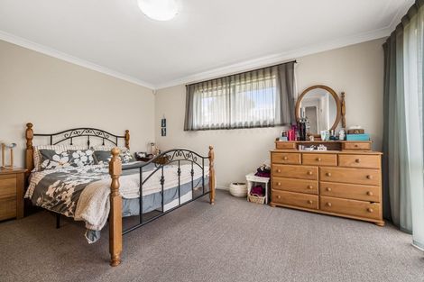 Photo of property in 16 Becmead Drive, Harewood, Christchurch, 8051
