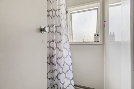 Photo of property in 5 Sunlands Drive, Manurewa, Auckland, 2102