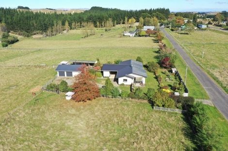 Photo of property in 71 School Road, Matamau, Dannevirke, 4977