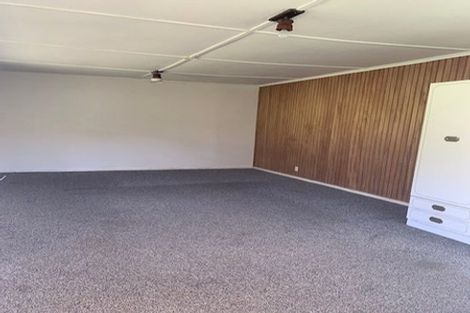 Photo of property in 20 Sullivan Avenue, Mangere Bridge, Auckland, 2022