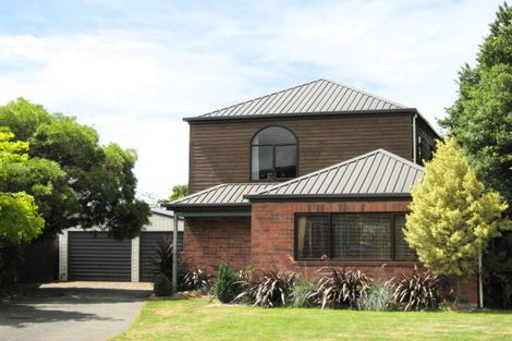 Photo of property in 50 Laing Crescent, Heathcote Valley, Christchurch, 8022