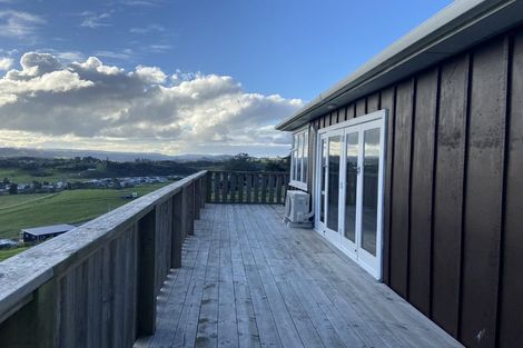 Photo of property in 28 Hill Street, Hikurangi, 0114