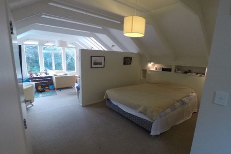 Photo of property in 123a Glenmore Street, Kelburn, Wellington, 6012