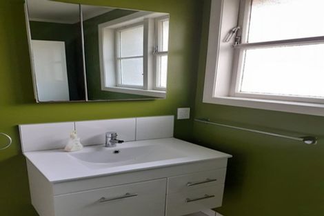 Photo of property in 39 Kenney Crescent, Fairfield, Hamilton, 3214