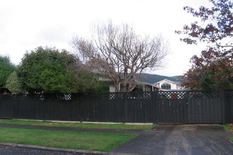 Photo of property in 28 Horopito Road, Waikanae, 5036