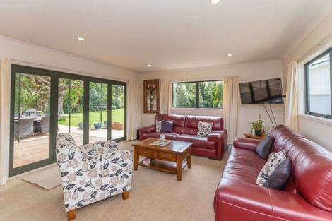 Photo of property in 1085 Queen Street East, Levin, 5571