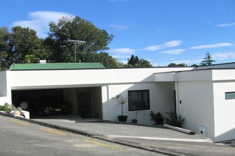 Photo of property in 8 Milton Terrace, Hospital Hill, Napier, 4110