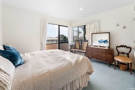 Photo of property in 16 Sunny Crescent, Huapai, Kumeu, 0810