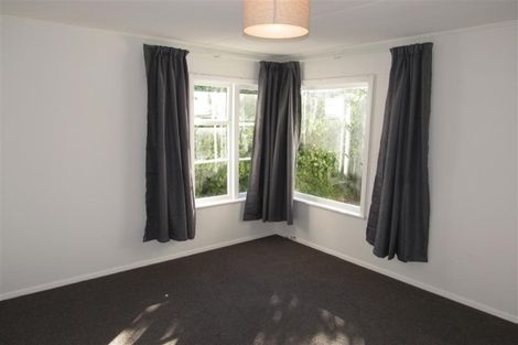 Photo of property in 63 Wainuiomata Road, Wainuiomata, Lower Hutt, 5014