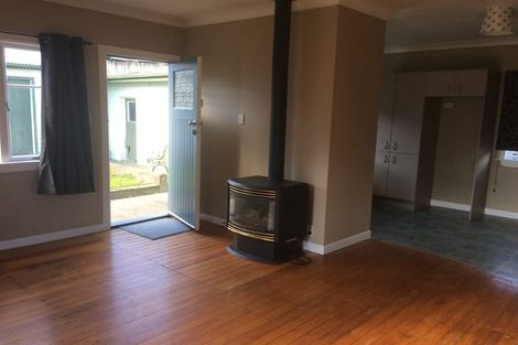 Photo of property in 16 Hinau Street, Maeroa, Hamilton, 3200