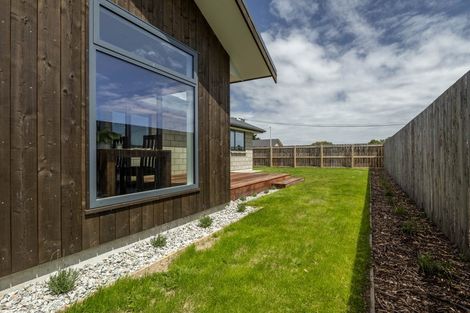 Photo of property in 114 Severn Street, Clifton, Invercargill, 9812