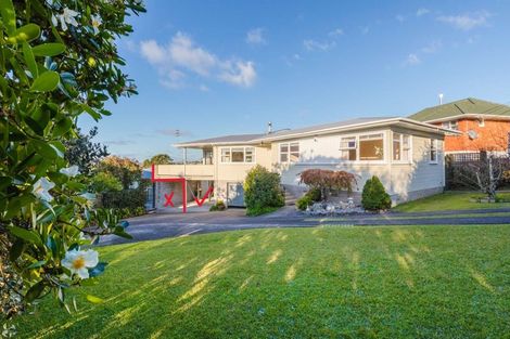 Photo of property in 21 Gilliam Street, New Lynn, Auckland, 0600
