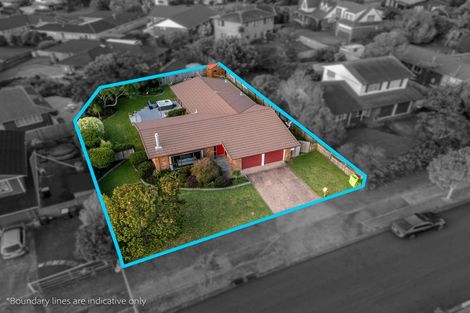 Photo of property in 8 Kuripaka Crescent, The Gardens, Auckland, 2105