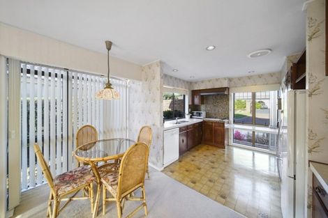 Photo of property in 9 Essington Place, Half Moon Bay, Auckland, 2012