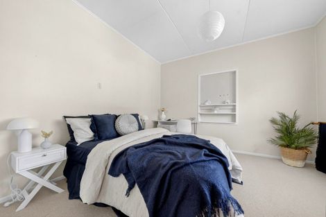 Photo of property in 30 Victoria Street, Carterton, 5713