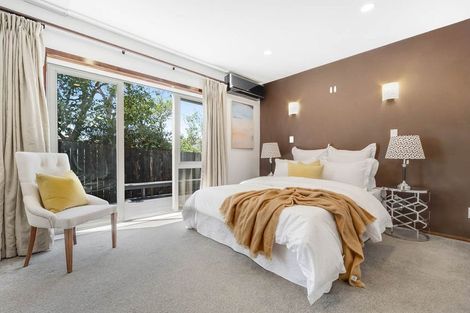 Photo of property in 4/11 Huapai Street, Onehunga, Auckland, 1061