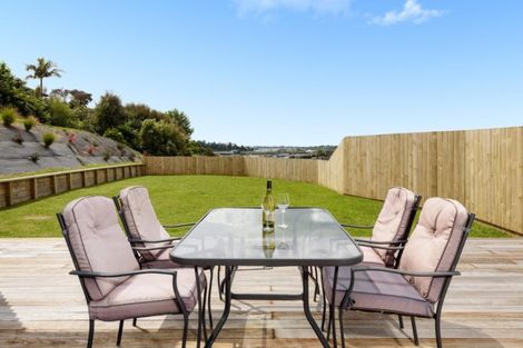 Photo of property in 12 Southill Way, Pyes Pa, Tauranga, 3112