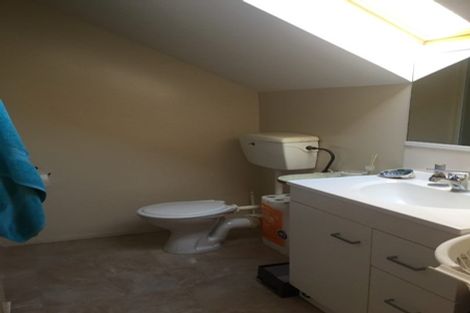 Photo of property in 106 Waltham Road, Sydenham, Christchurch, 8023