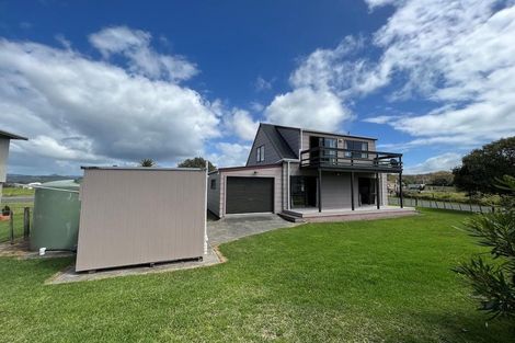 Photo of property in 2 Ngatiwai Place, Whangaruru, Russell, 0184