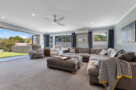 Photo of property in 218 Valley Road, Mount Maunganui, 3116