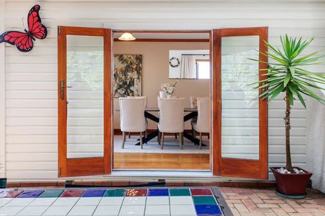 Photo of property in 242 Pohutukawa Avenue, Ohope, 3121