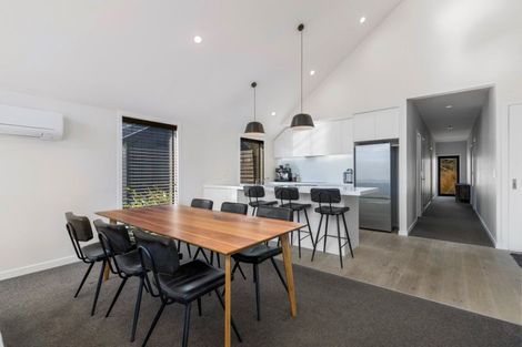 Photo of property in 8 Falconer Rise, Jacks Point, Queenstown, 9371