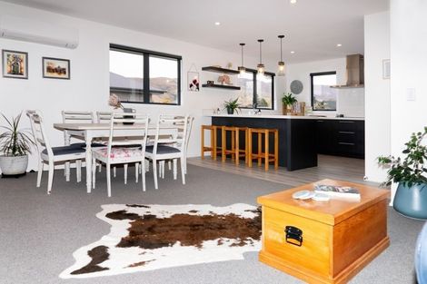 Photo of property in 33 Olds Crescent, Cromwell, 9310