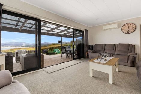 Photo of property in 3 Harbour Lights Terrace, Whitianga, 3592