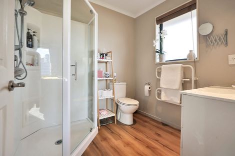 Photo of property in 32 Thomson Street, Tinwald, Ashburton, 7700