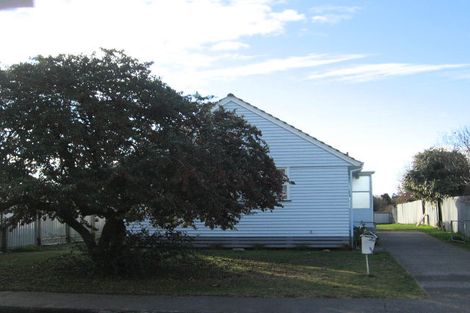 Photo of property in 1204 Cunningham Crescent, Mayfair, Hastings, 4122