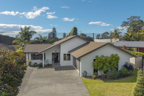 Photo of property in 27 Garvan Glen, Pyes Pa, Tauranga, 3112