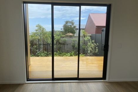 Photo of property in 4/47a Huntington Drive, Huntington Park, Auckland, 2013