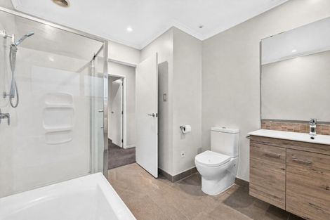 Photo of property in 2 Poaka Road, Hobsonville, Auckland, 0616
