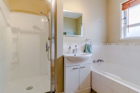 Photo of property in 77 York Avenue, Tamatea, Napier, 4112