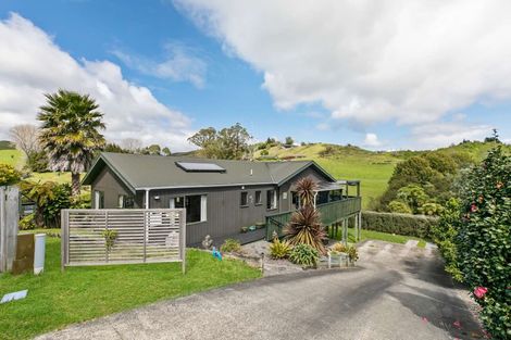 Photo of property in 126 Meander Drive, Welcome Bay, Tauranga, 3112