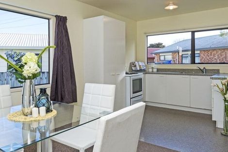 Photo of property in 1/27 Aeronautic Road, Takanini, 2112