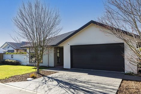 Photo of property in 10 Whitney Court, Rolleston, 7615