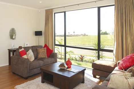 Photo of property in 3 Awatiro Drive, Kaukapakapa, 0871