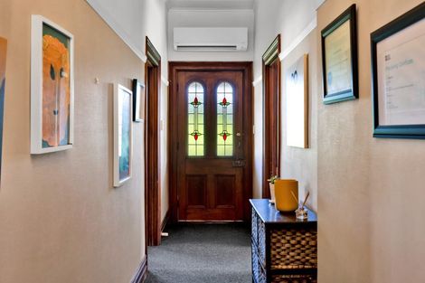 Photo of property in 295 Skinner Road, Bird Road, Stratford, 4393