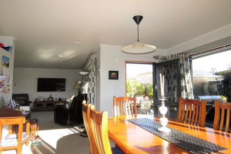 Photo of property in 1 Hannah Place, Holmes Hill, Oamaru, 9401