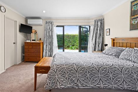 Photo of property in 19 Kingsgate Avenue, Havelock North, 4130