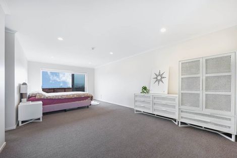 Photo of property in 40 Buckley Avenue, Hobsonville, Auckland, 0616