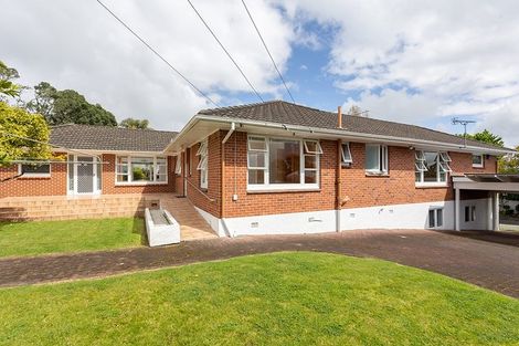 Photo of property in 2 Saratoga Avenue, Herne Bay, Auckland, 1011